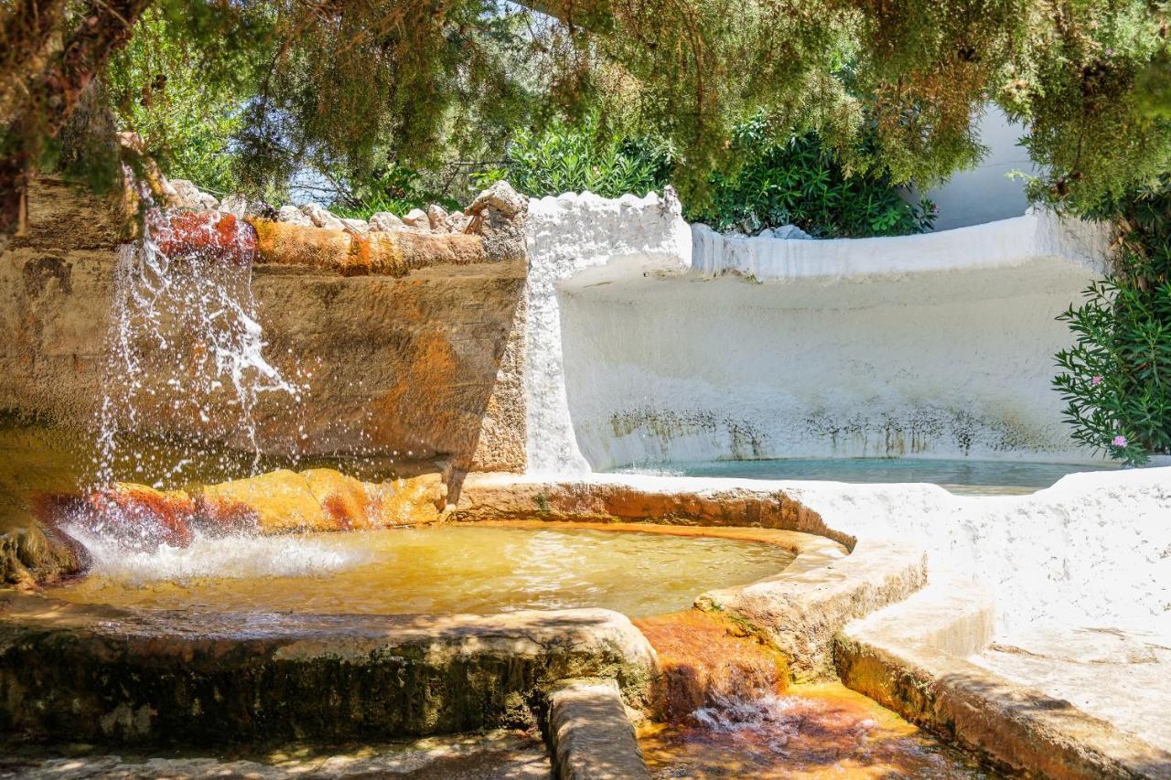 克洛萨泰马尔温泉酒店 Karahayit  外观 照片 Hot springs of Voulismeni